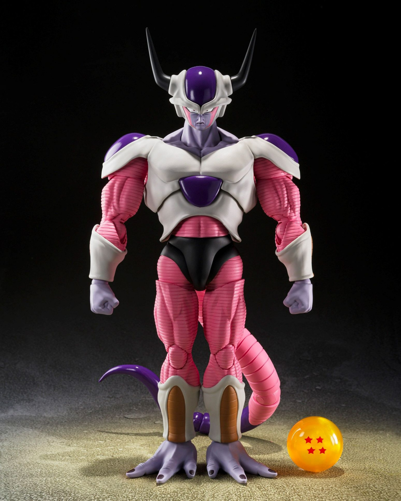 Second Form Frieza envahit la série SHFiguarts !